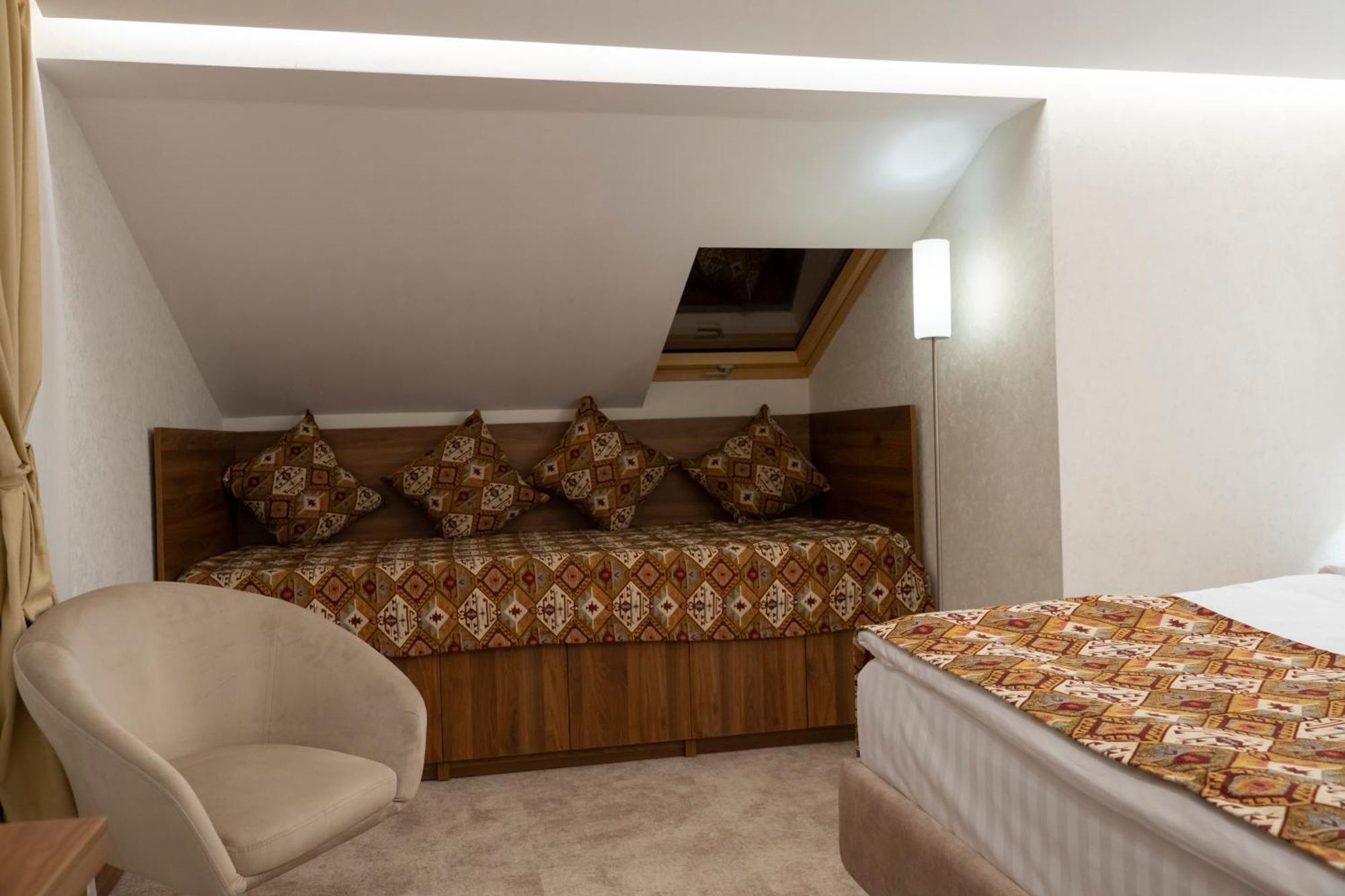 Jazz Hotel ギュムリ エクステリア 写真