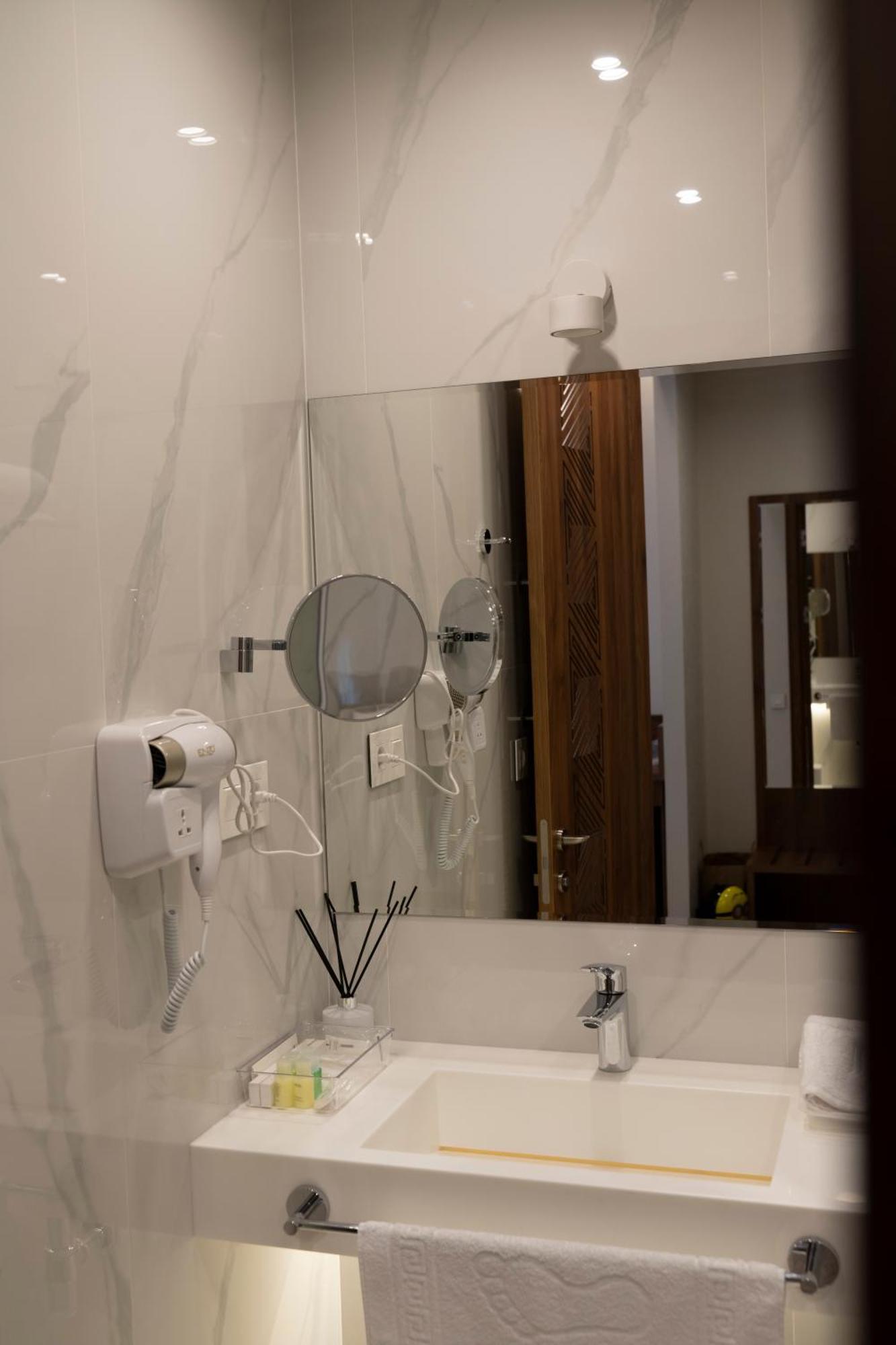 Jazz Hotel ギュムリ エクステリア 写真
