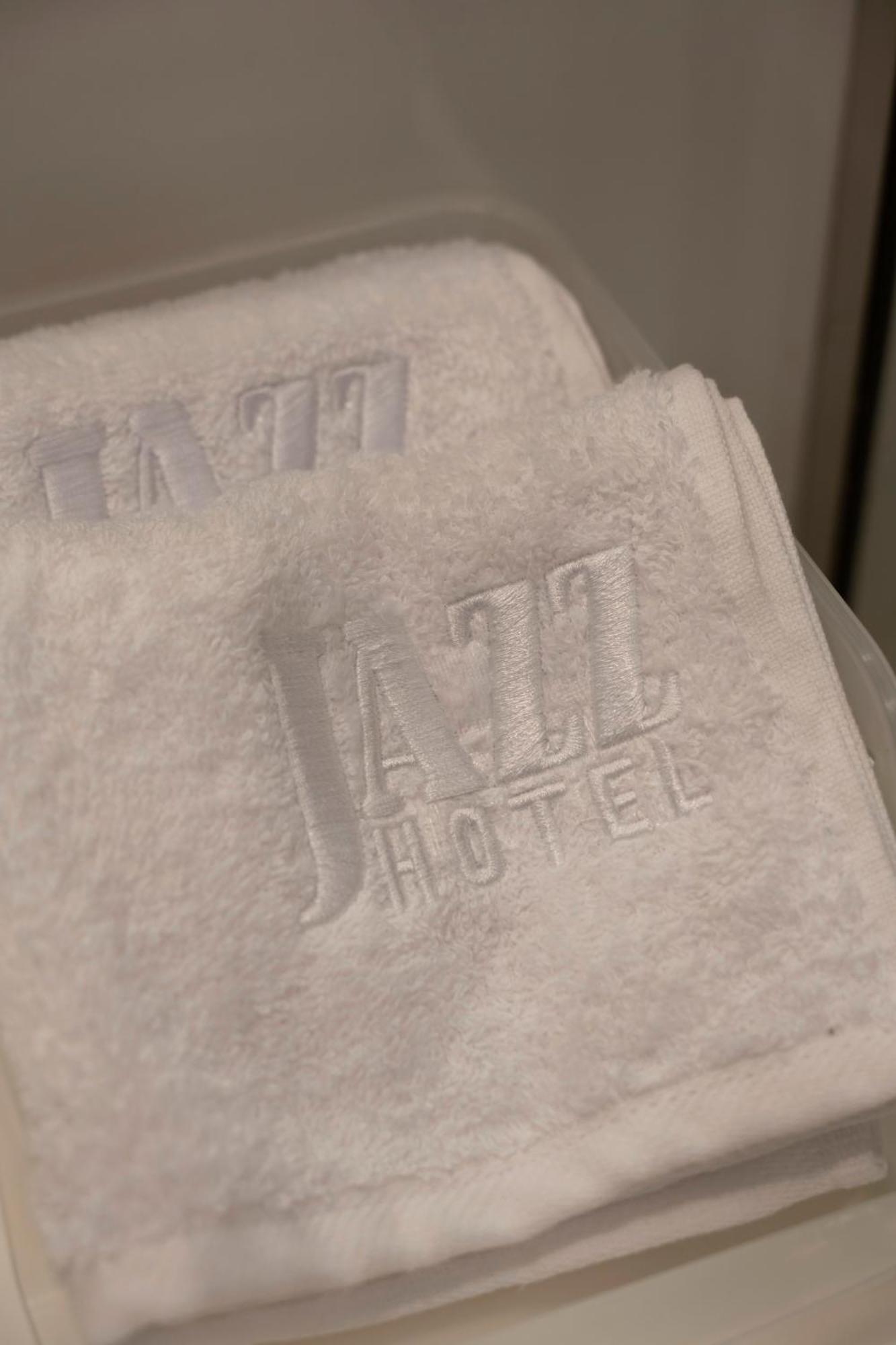 Jazz Hotel ギュムリ エクステリア 写真